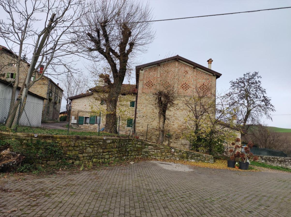 La Corte Dei Celti San Benedetto Del Querceto Экстерьер фото